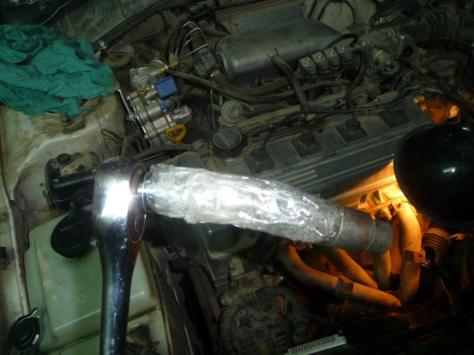 Простой способ выкрутить сливную пробку с двигателя A7 — Тойота-Калдина ...