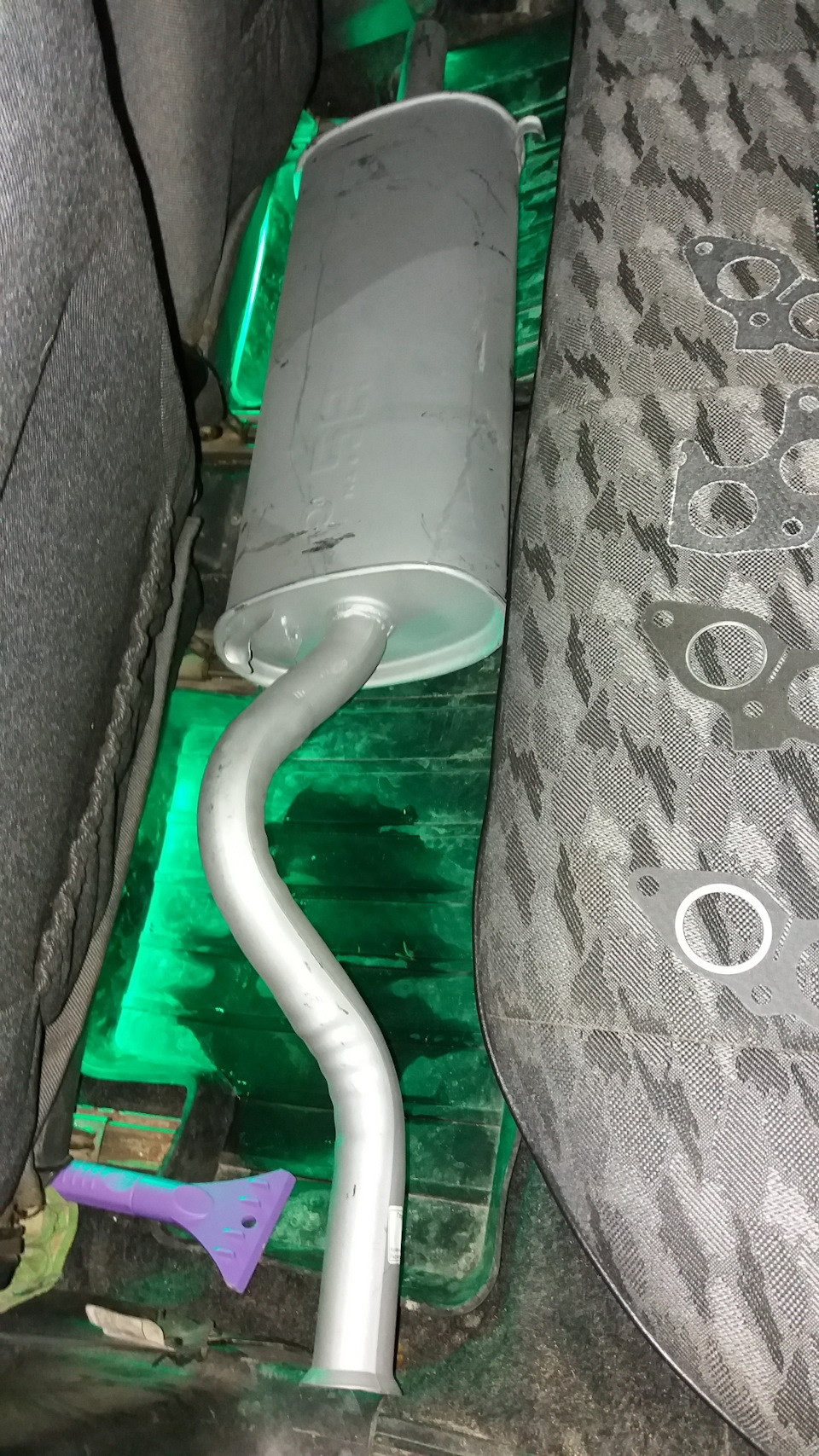 Запись №27 Подарочки или пора бы уже… — Lada 21093, 1,5 л, 2001 года ...