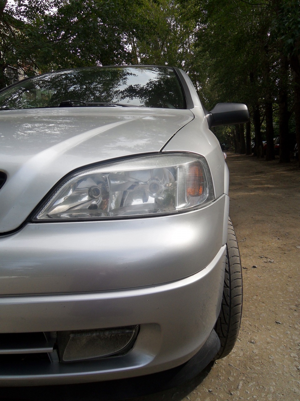 У станции… — Chevrolet Viva, 1,8 л, 2004 года | фотография | DRIVE2