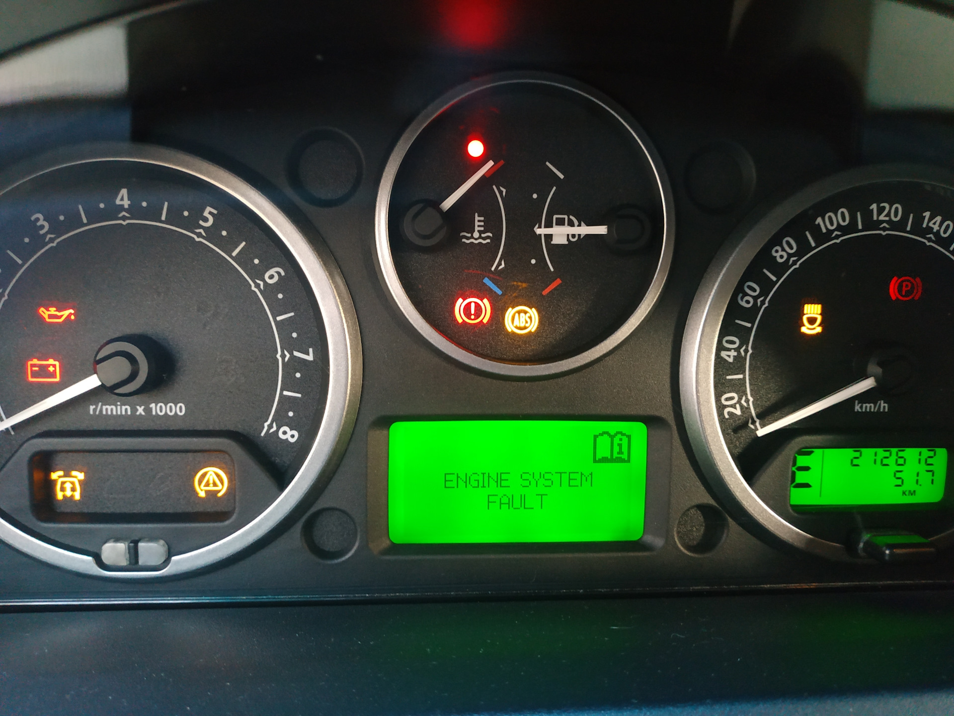 буква Е. Продолжение. — Land Rover Range Rover Sport (1G), 4,4 л, 2005