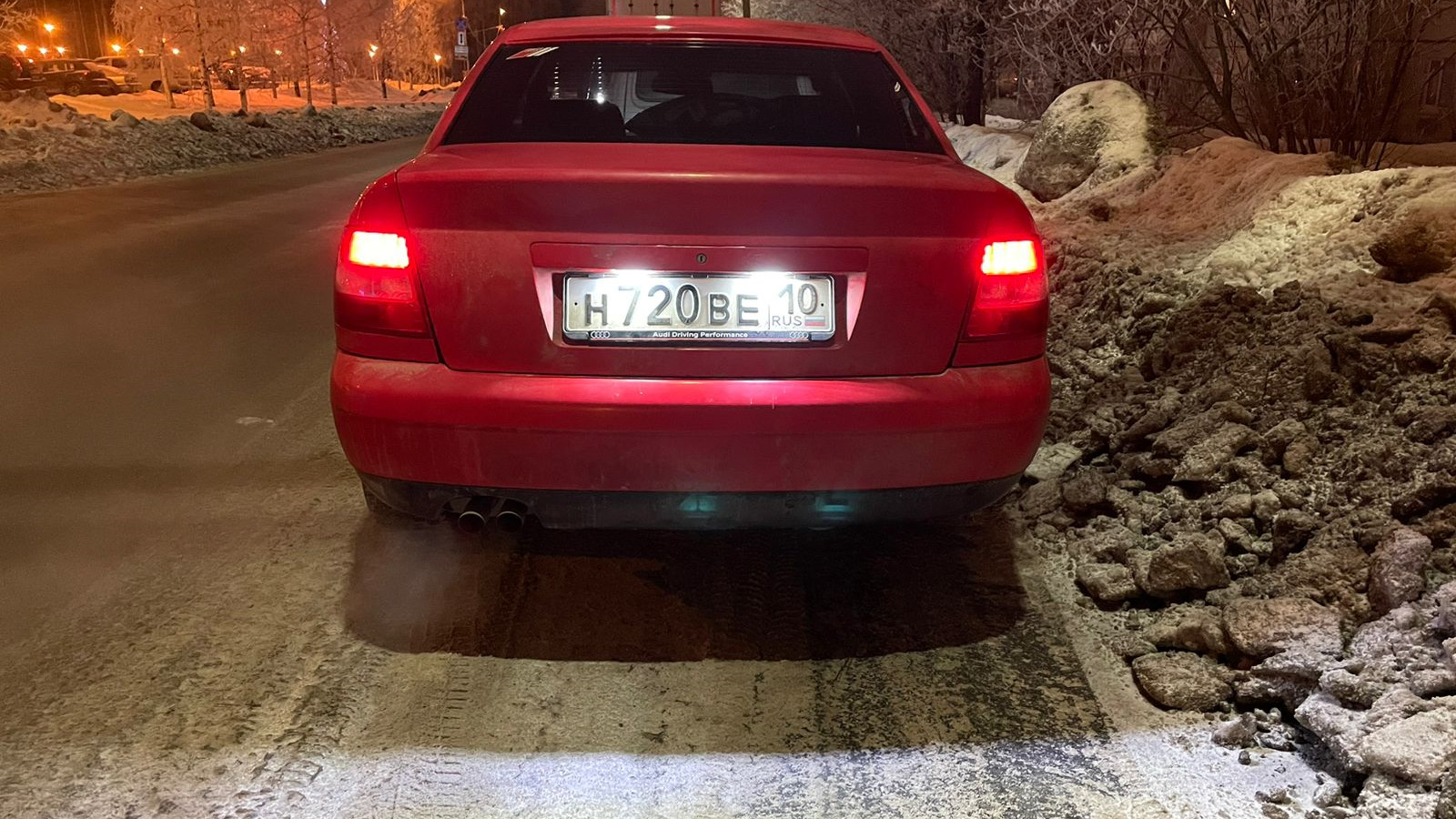 Audi A4 (B5) 1.8 бензиновый 1999 | Мамина 