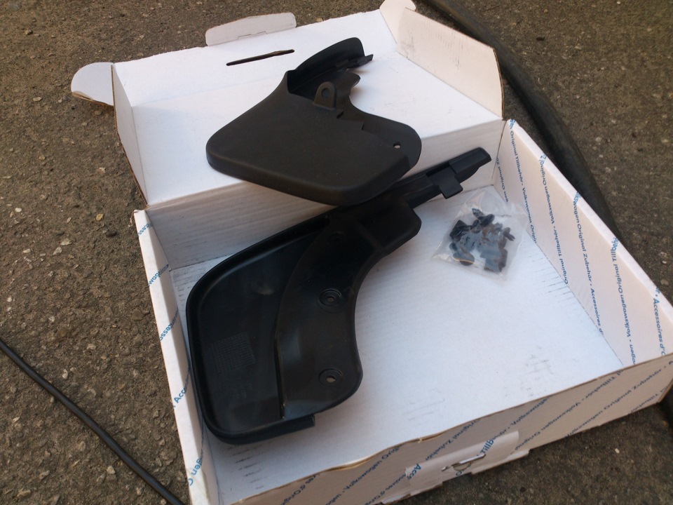 Брызговики — Volkswagen Passat CC, 1,8 л, 2011 года | аксессуары | DRIVE2