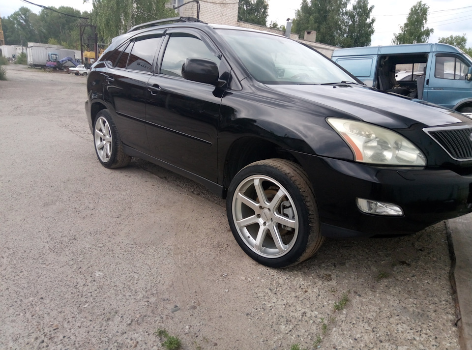 Фото в бортжурнале Lexus RX (2G)