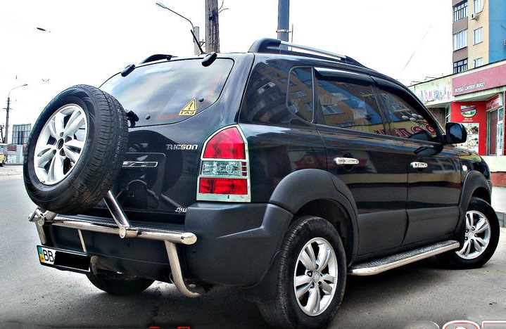 передние направляющие суппортов — Hyundai Tucson (JM), 2,7 л, 2006 года ...