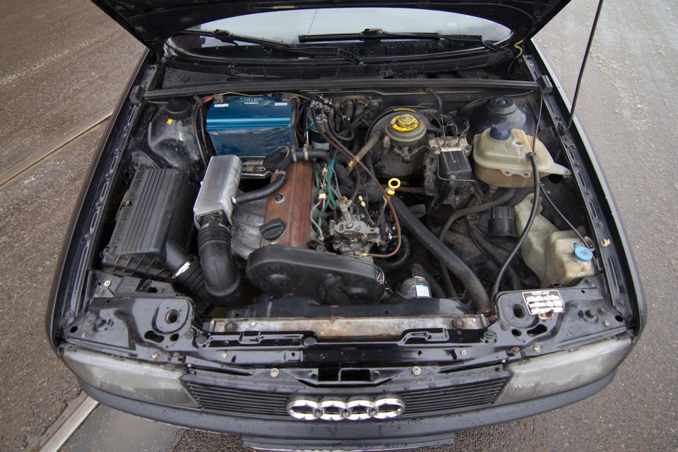Audi 80 b3 двигатели. Мотор Ауди 80 б3. Мотор Ауди 80 б3 1.8. Двигатель Ауди 80 б3. Audi 80 b4 2.6.