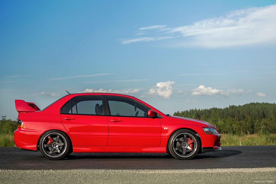 Mitsubishi Evolution 9