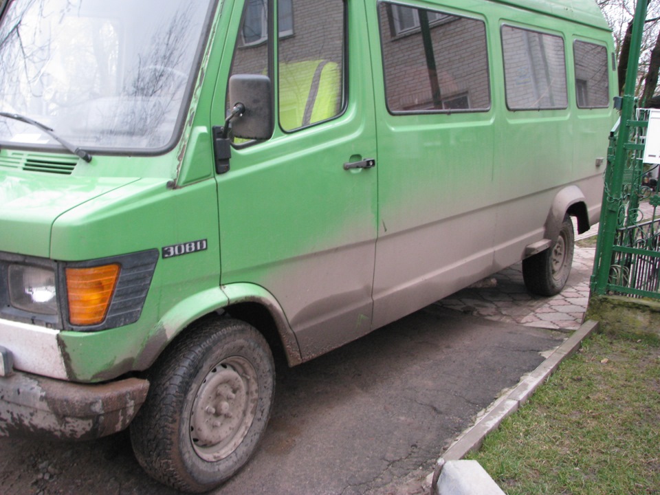 Помыл работягу) — Mercedes-Benz T1, 2,9 л, 1993 года | мойка | DRIVE2