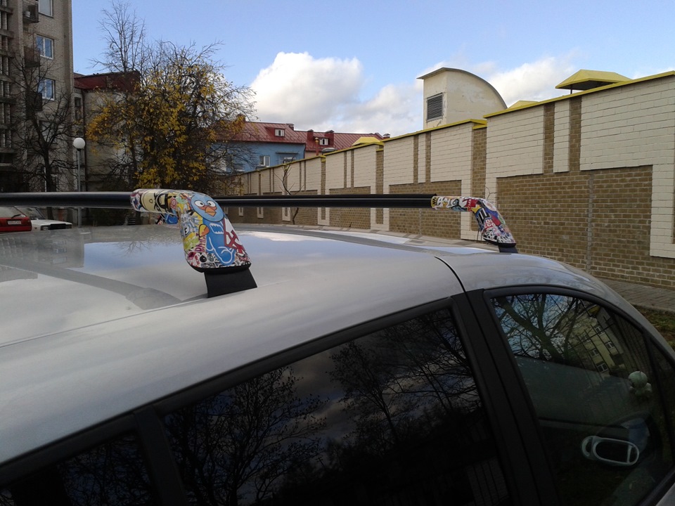 Дуги на крышу (поперечные рейлинги в штатные места) — Renault Modus, 1 ...