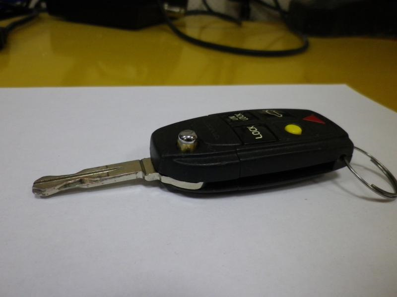 Ремонт ключ качественный ремонт ключ. Корпус ключа Volvo xc90. Ключ Вольво хс60. Выкидной ключ Вольво. Ключи Вольво 2023.