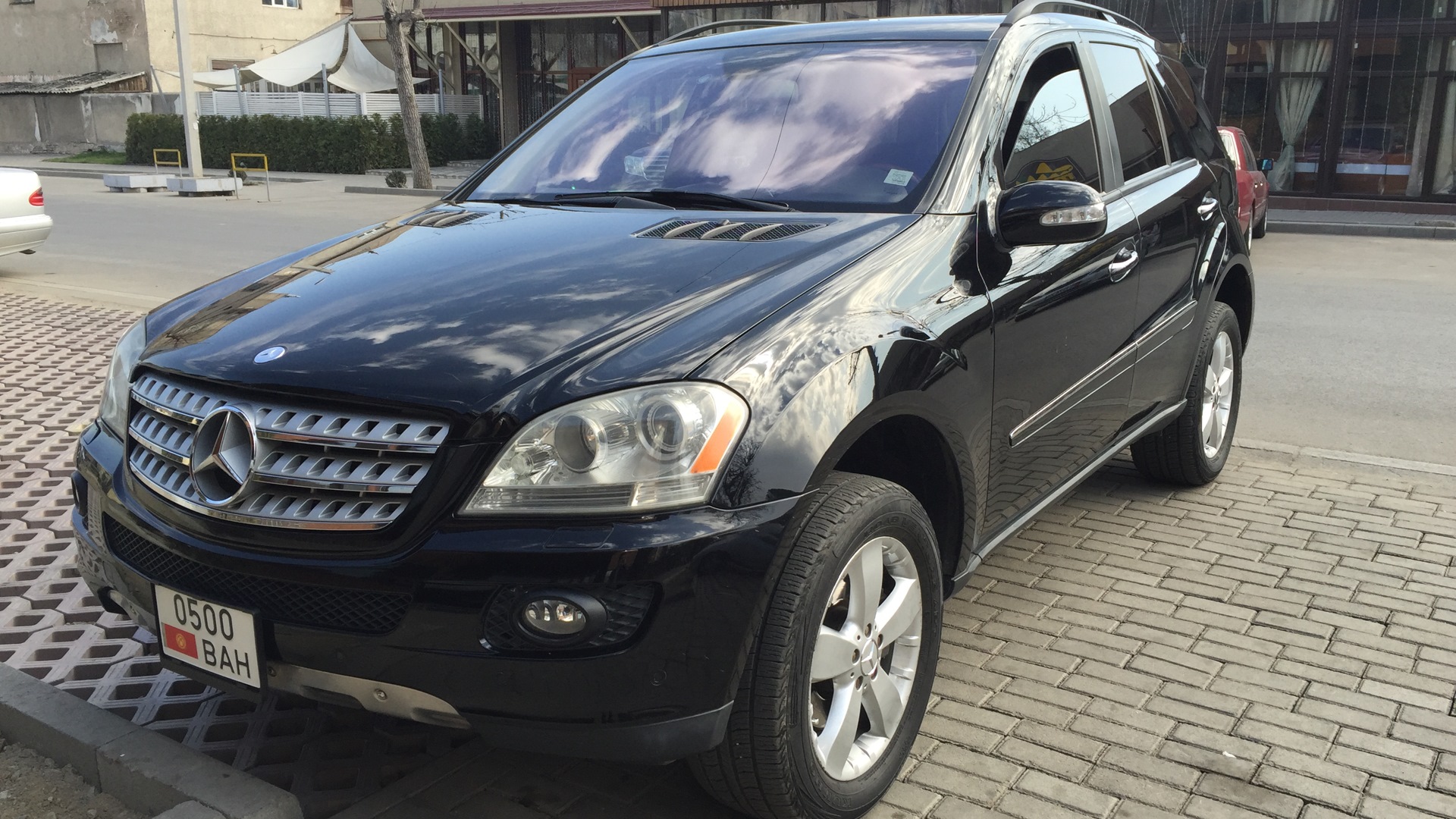 Mercedes-Benz M-Class (W164) 5.0 бензиновый 2006 | Самолет 5.0 на DRIVE2