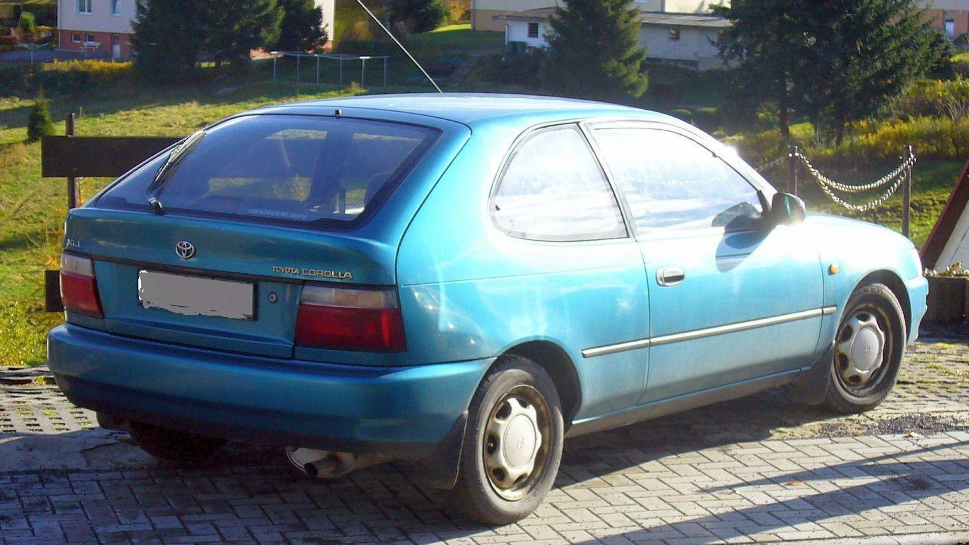 Toyota Corolla e100