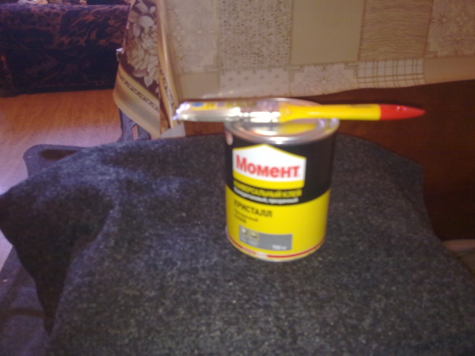 Перетяжка карпетом крышки багажника — Nissan Primera (P10), 2 л, 1995 ...