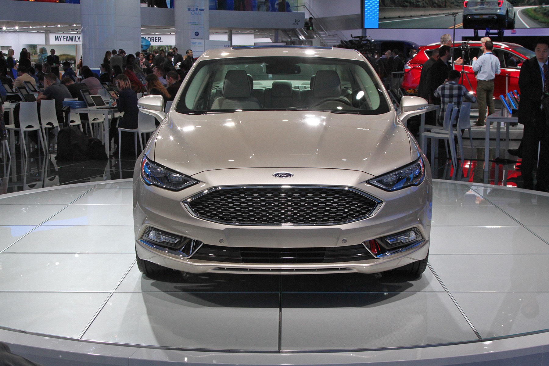 Ford Fusion Mondeo 2016