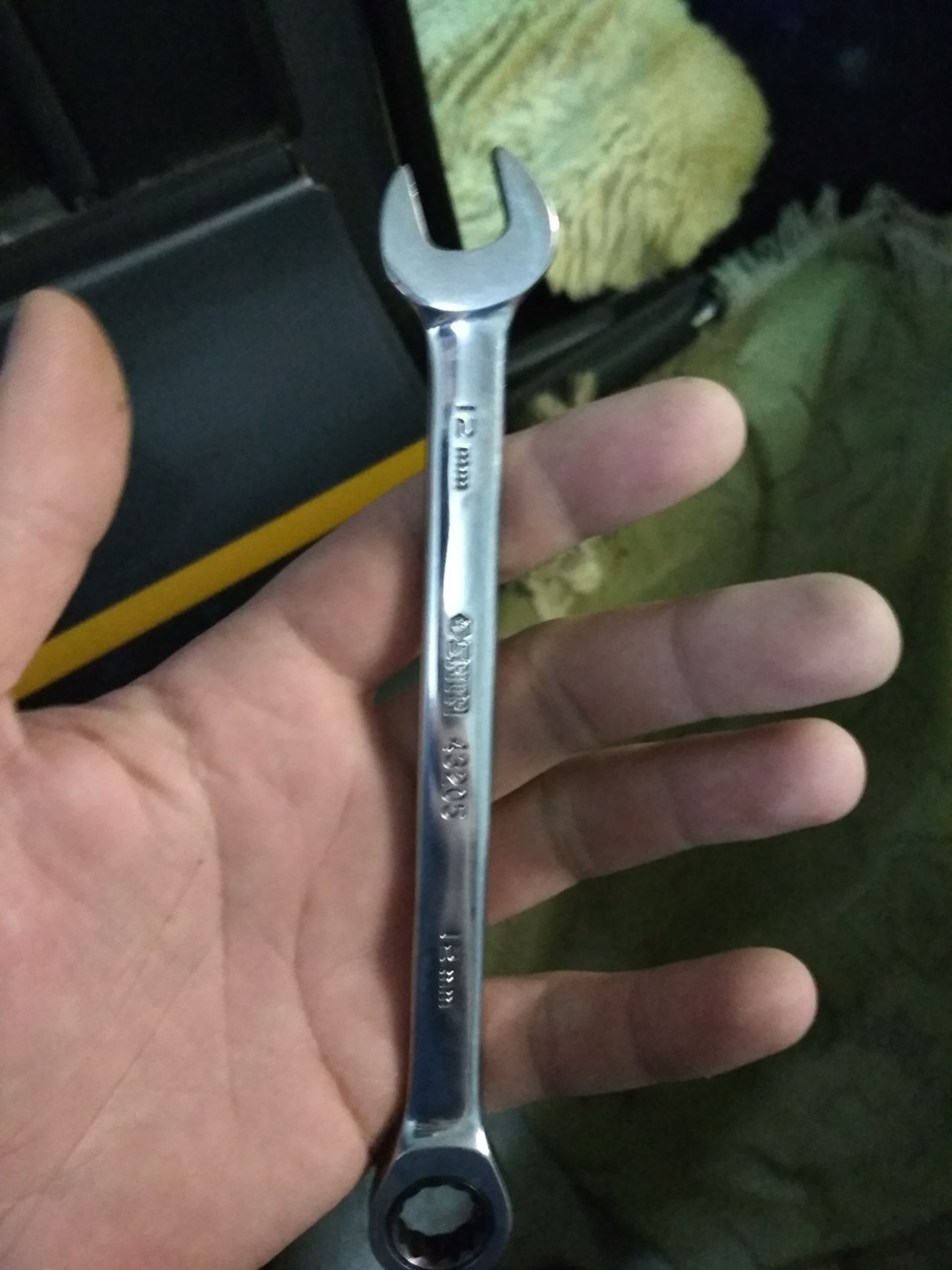 Регулировка педали сцепления — Toyota Vitz (90), 1,5 л, 2008 года ...