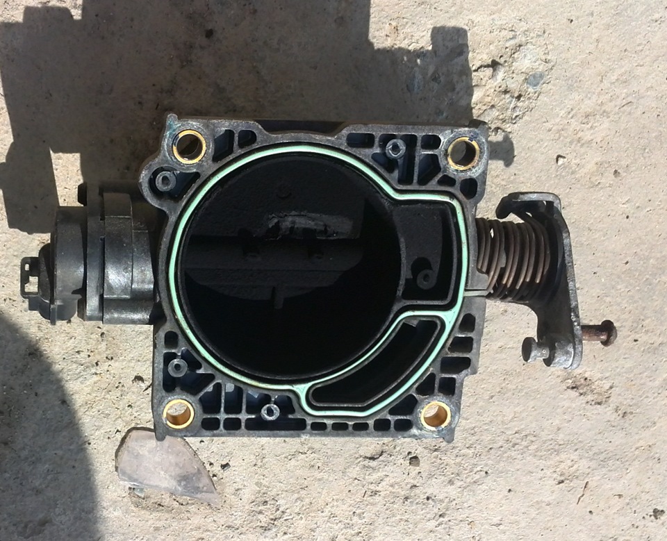 Почистил дроссельную заслонку и форсунки — Mazda MPV II, 2,3 л, 2004 ...