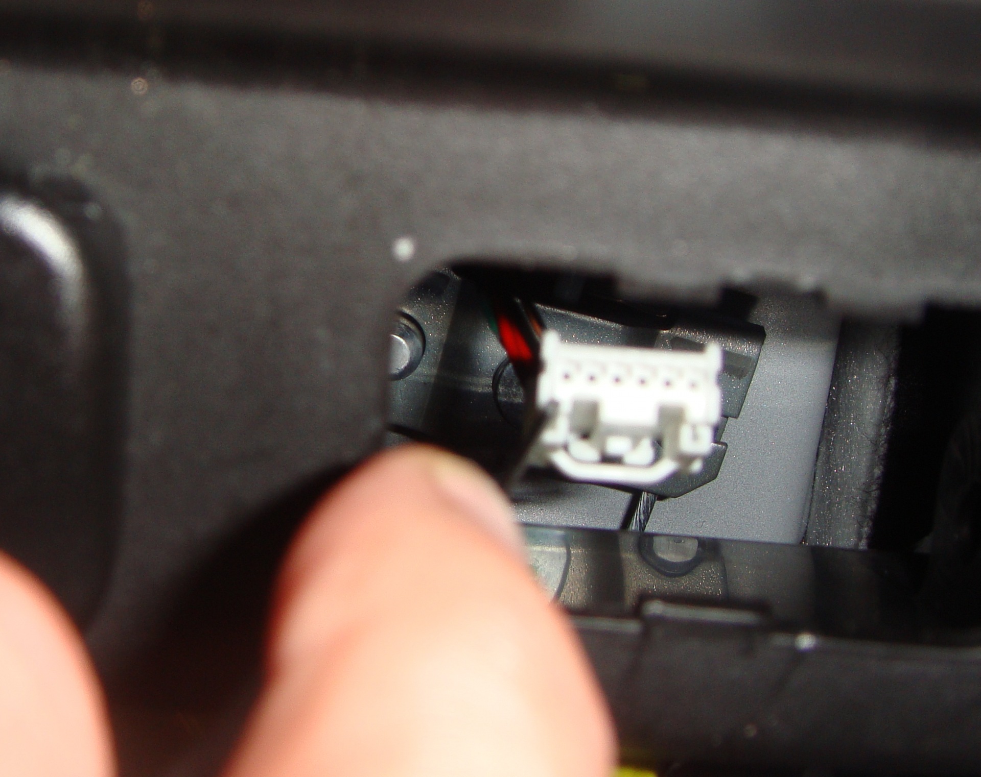 aux выход — Mazda 6 (2G) GH, 1,8 л, 2011 года | аксессуары | DRIVE2