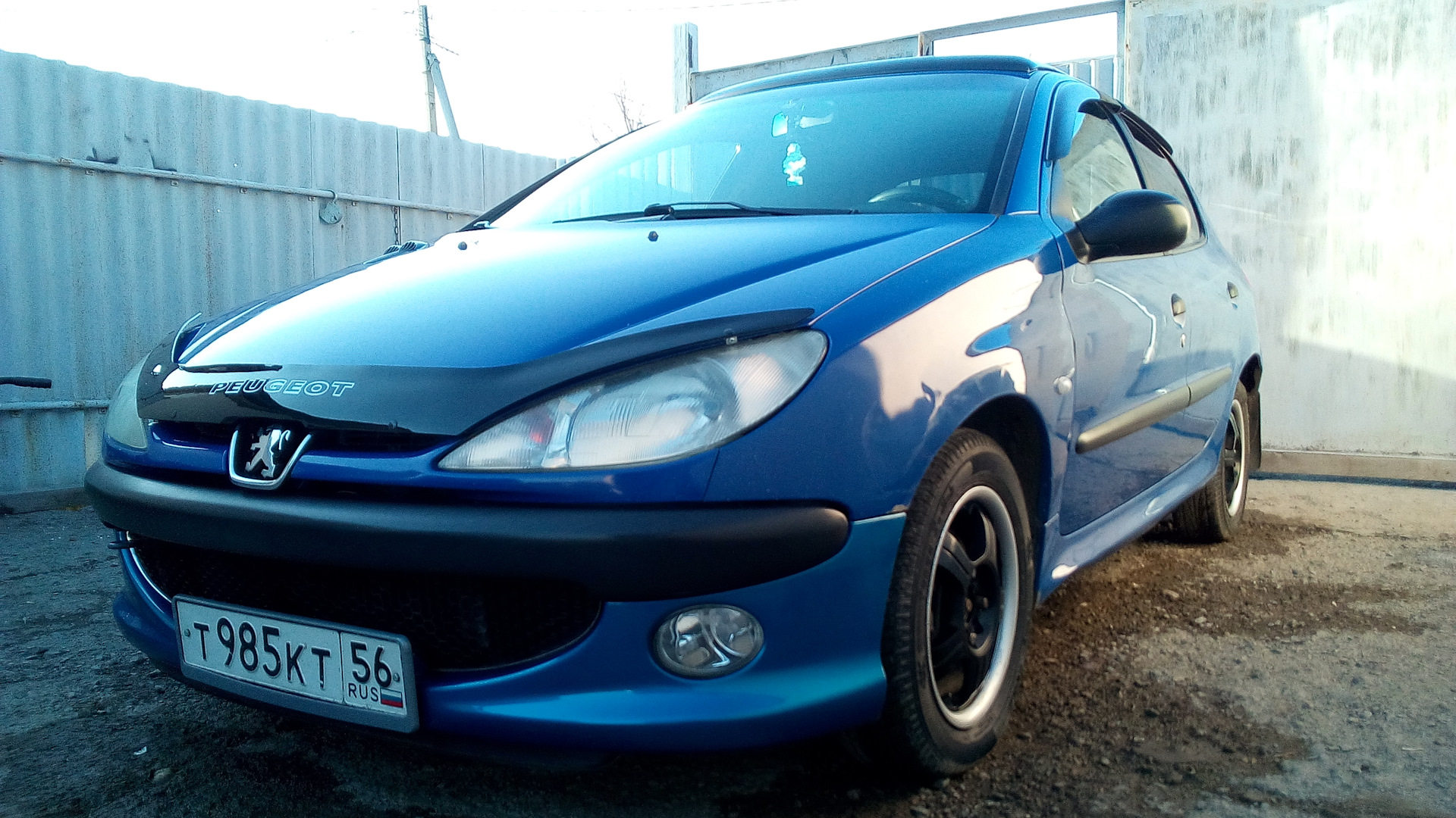 Peugeot 206 1.4 бензиновый 1999 | BLEU SANTORIN на DRIVE2