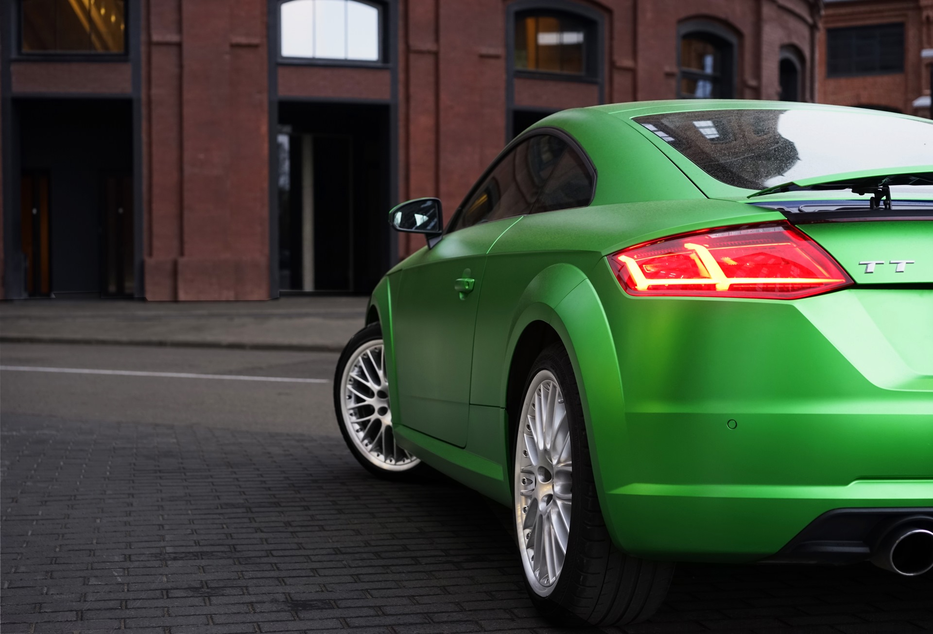 Green спортивная. Ауди ТТ зеленая. Audi TT 3g. Ауди ТТ темно зеленая. Ауди ТТ купе 2020 зеленая зад.