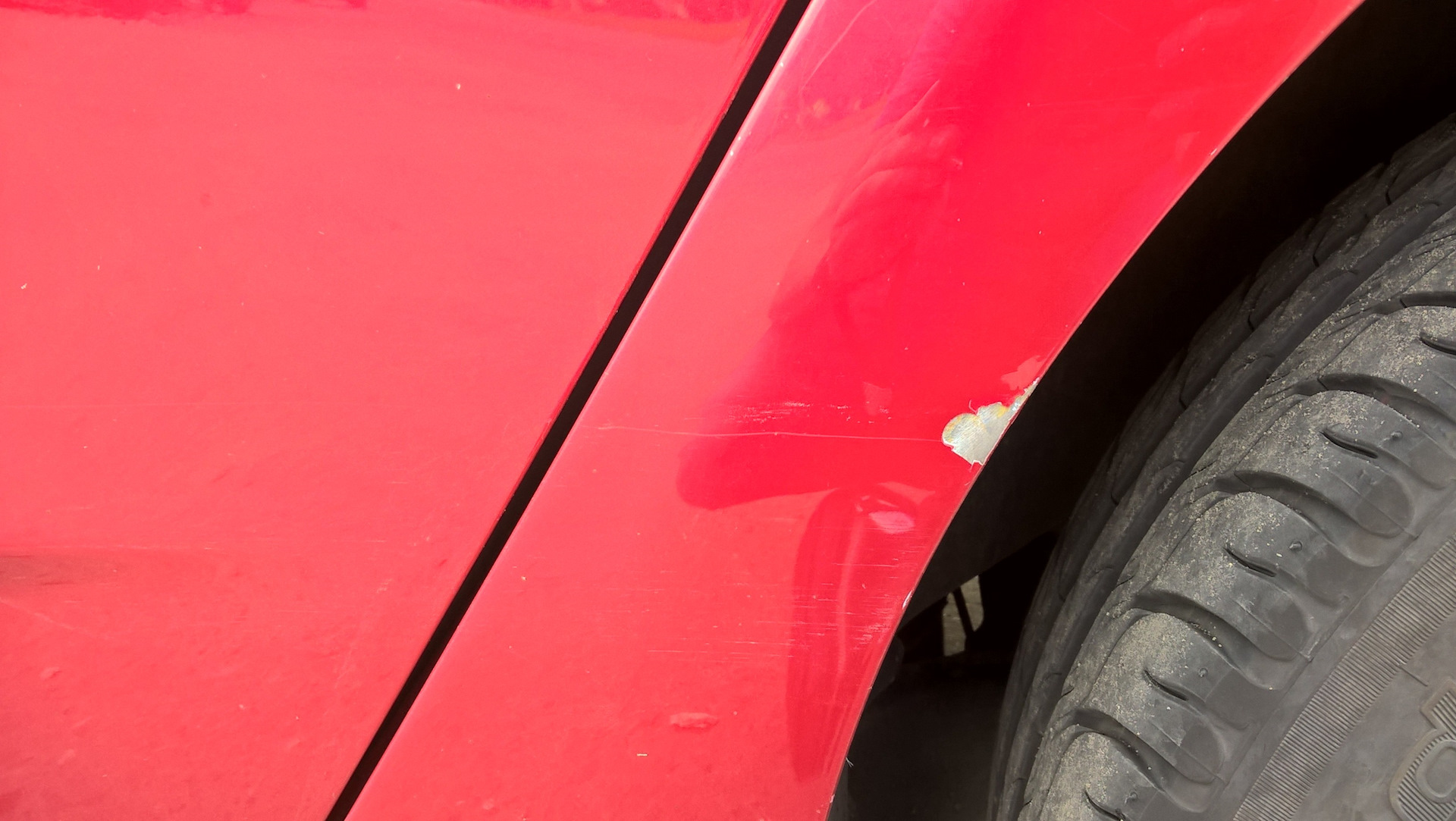 скол 4. Citroen c4 скол краски. скол на ветровом стекле. маркировка на бмв на лобовом стекле. скол 4.