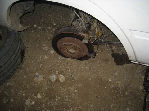 remember I promised pictures of how because of my stupidity the caliper vomited  - Toyota Corolla 16 liter 1997