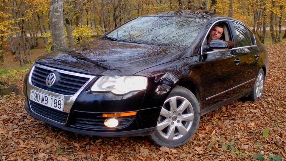 Volkswagen Passat черный 2005