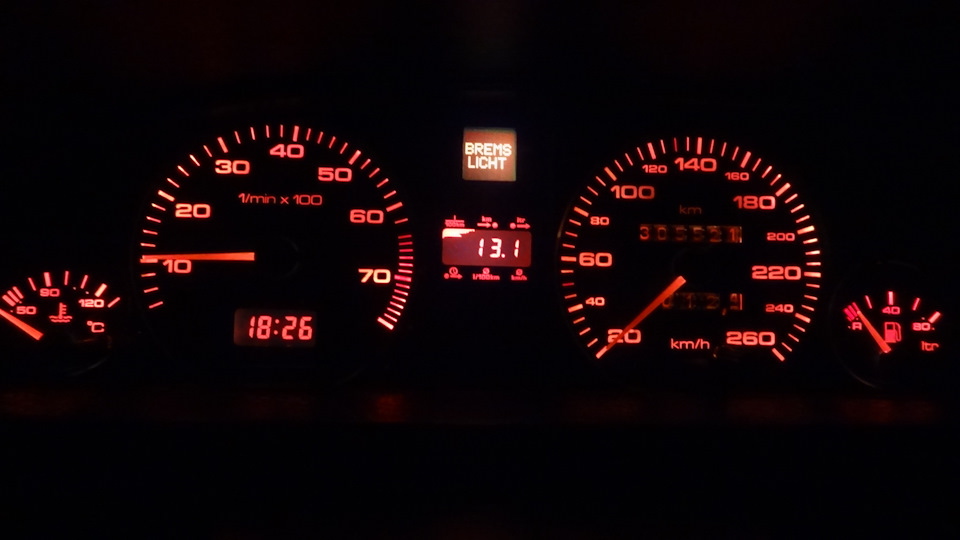 BREMS LICHT Ауди — Audi 100 (C3), 2,3 л, 1989 года | наблюдение | DRIVE2