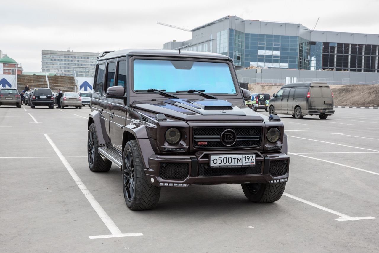Гелик 2004. Mercedes g class 2004. Mercedes g63 2004. Мерседес Гелендваген 2004. Мерседес Гелик 2004.