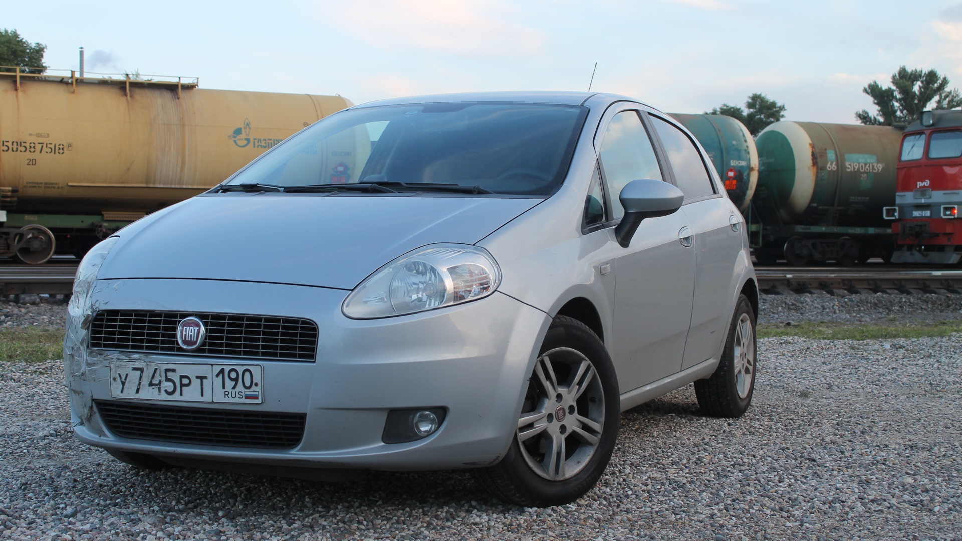 FIAT Grande Punto 1.4 бензиновый 2008 | Итальянец в России на DRIVE2