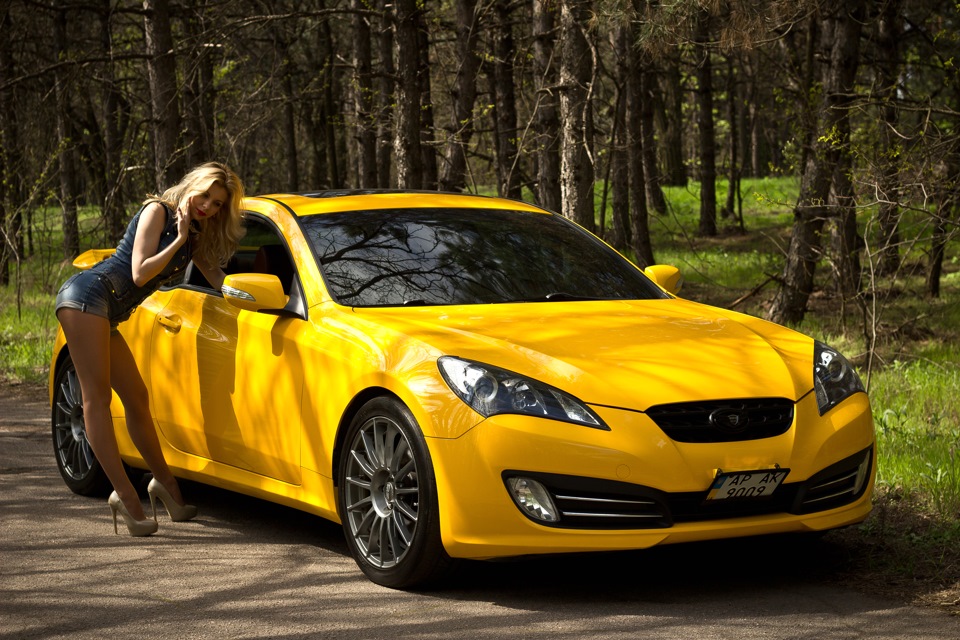 Hyundai Genesis Coupe Р¶РµР»С‚С‹Р№