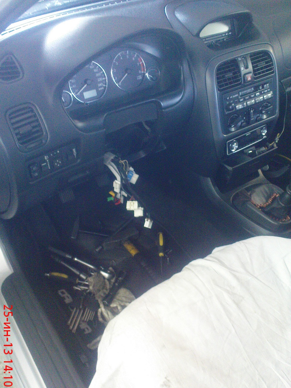 Фото в бортжурнале Mitsubishi Carisma