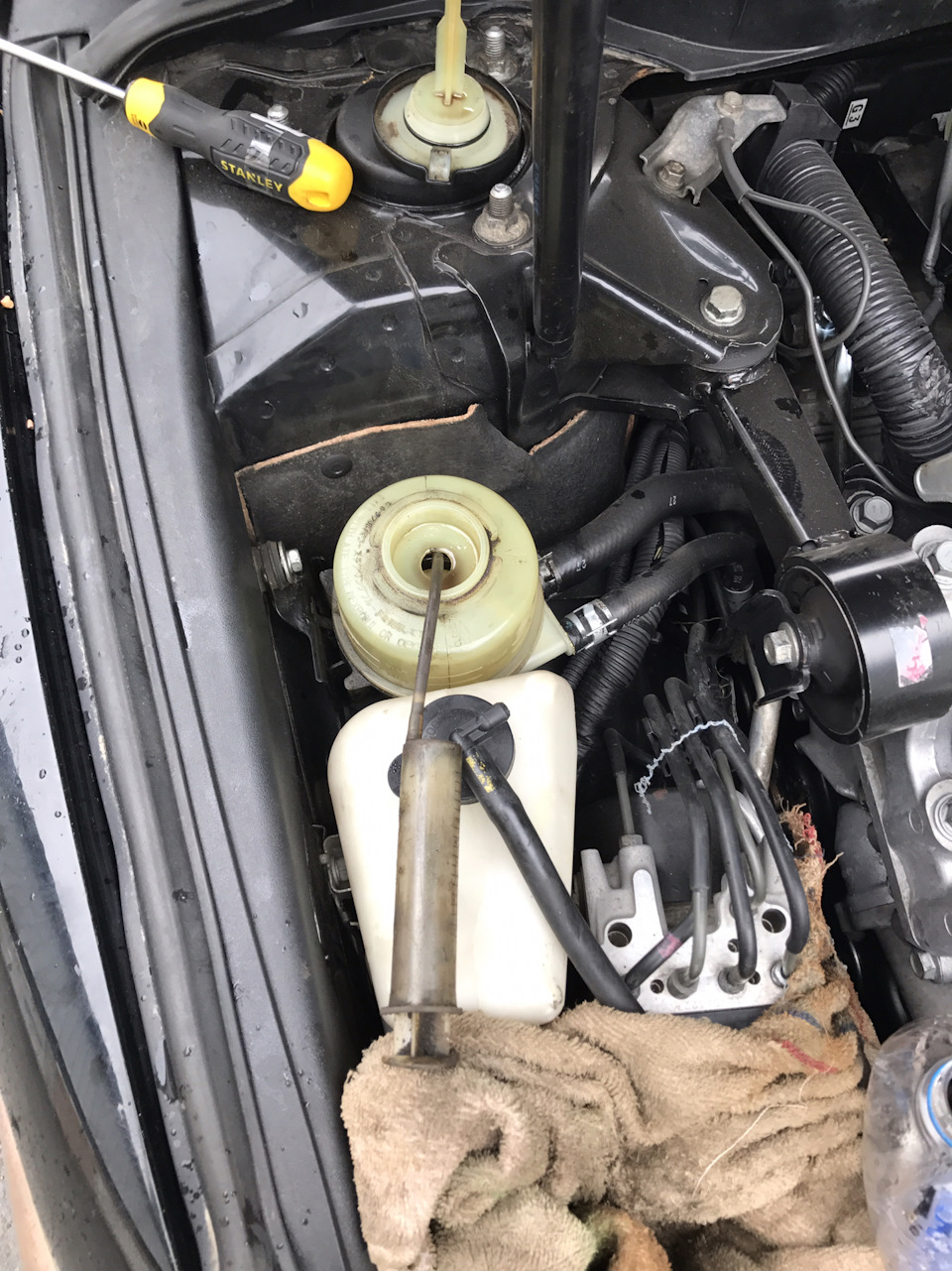 Замена жидкости ГУР Camry — Toyota Camry (XV40), 3,5 л, 2008 года ...