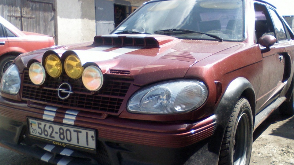 Opel Kadett 2.0 л.