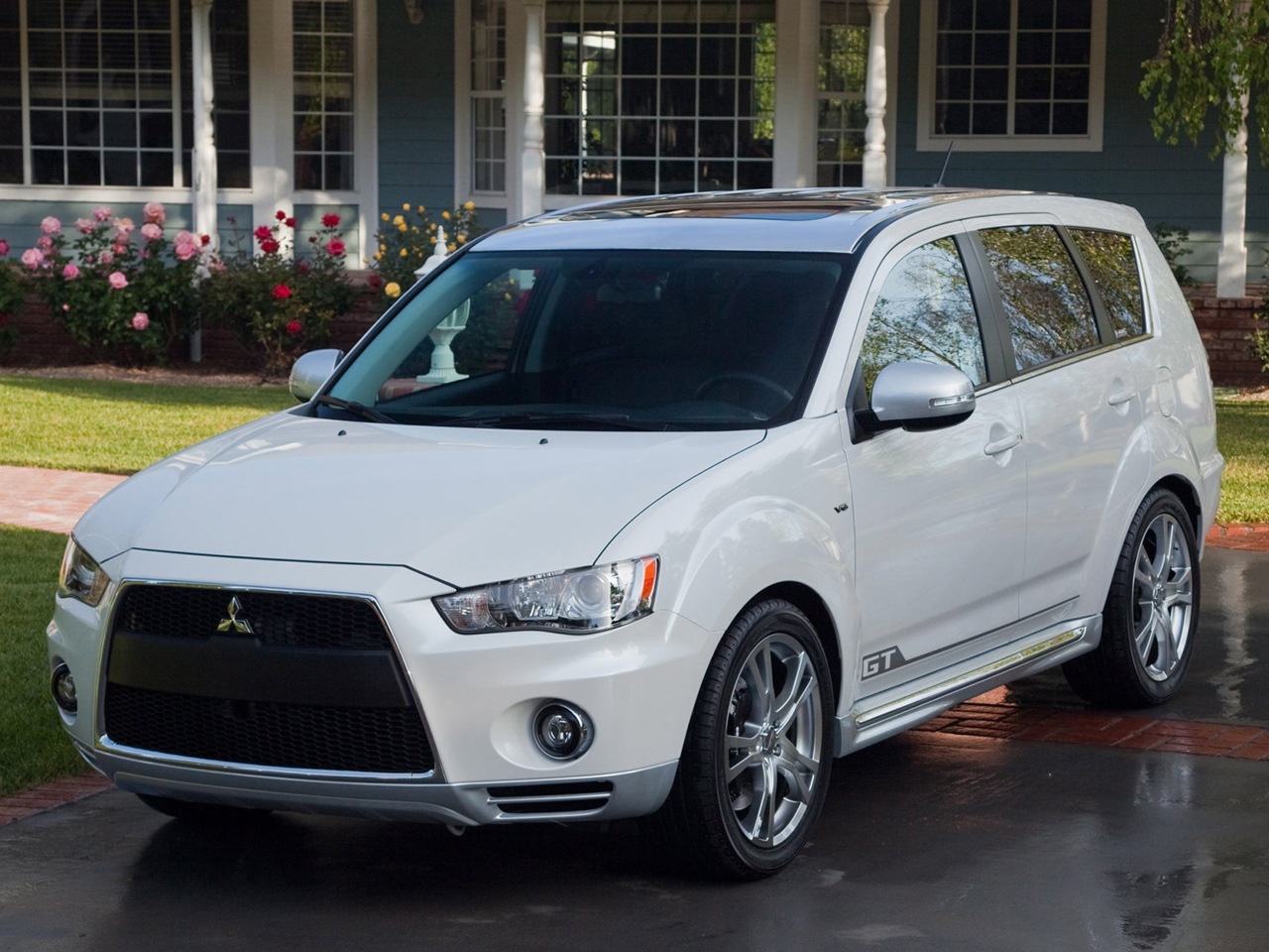 Mitsubishi Outlander XL