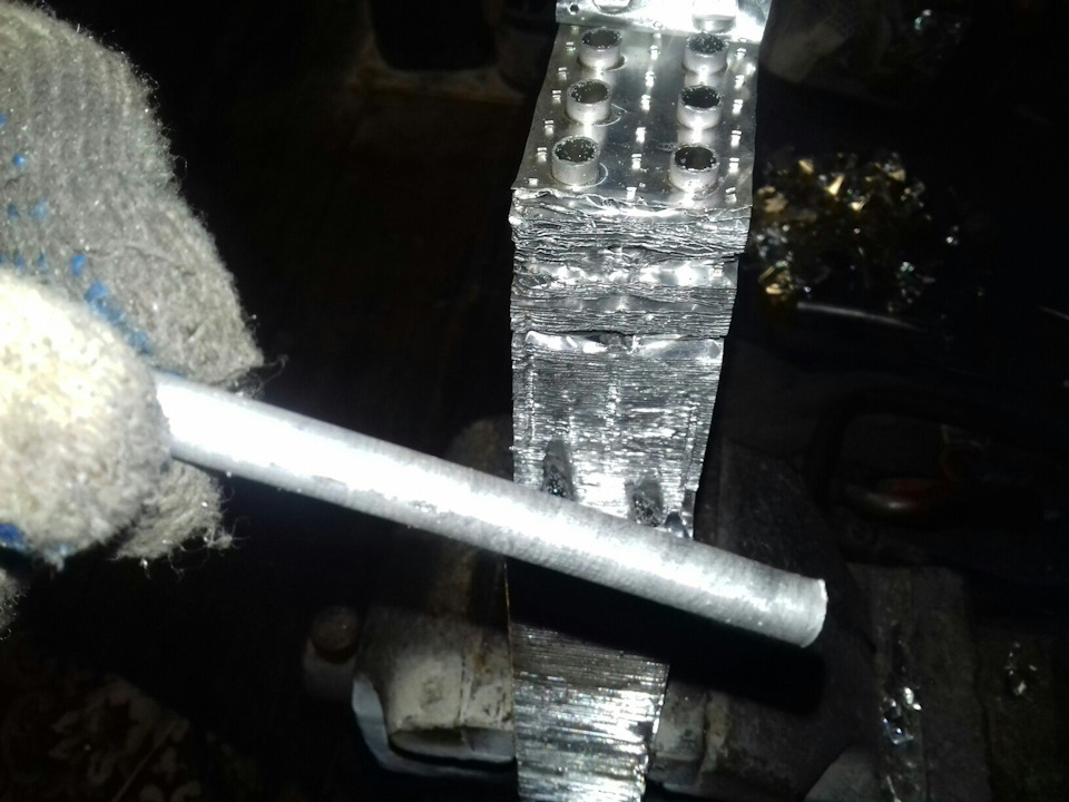 Обогрев дроссельной заслонки — Lada 21099, 1,5 л, 2003 года | своими ...