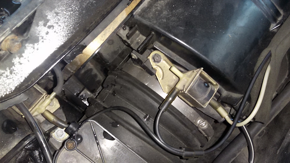 то дует то не дует теплым клима — Audi A6 Avant (C4), 1,9 л., 1997 года ...