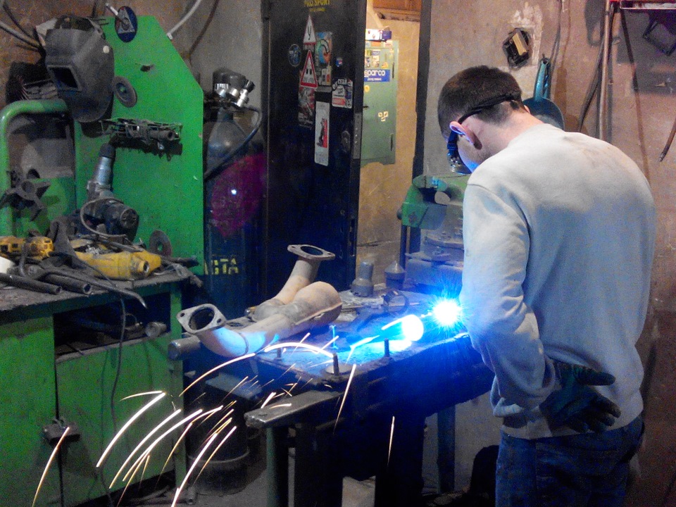 ⋆ Вырезаем катализатор ⋆ — Rover 75, 2,5 л, 1999 года | визит на сервис ...