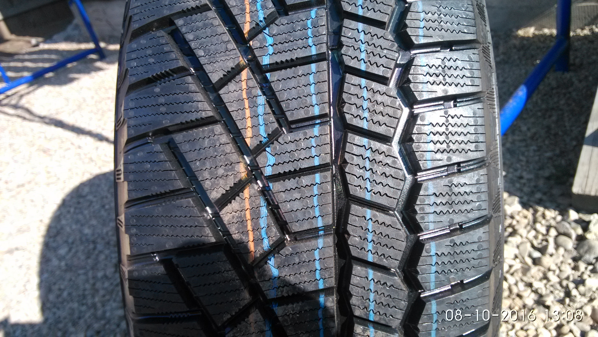 Шины gislaved soft frost 200. Gislaved Soft Frost 200. Gislaved Soft Frost 200 SUV 265/60 r18 114t. Soft Frost 200 SUV.