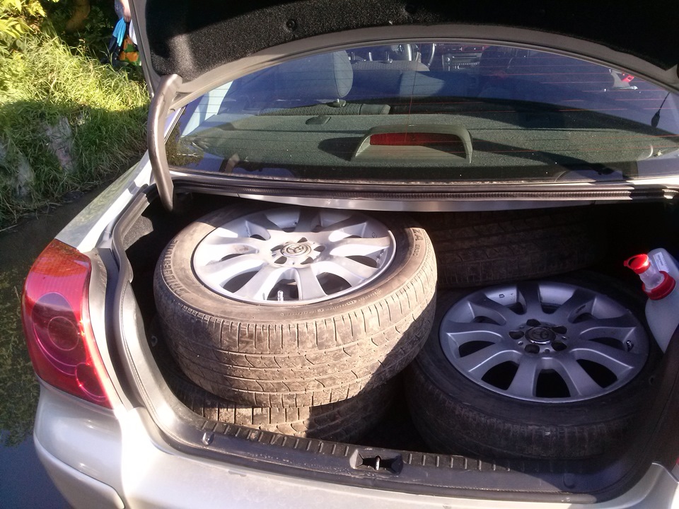 Купил колеса почти даром — Toyota Avensis II, 1,8 л, 2006 года ...