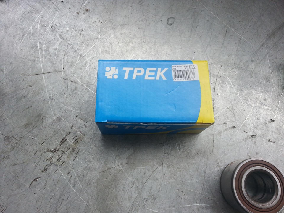 Замена рулевых и подшипника задней ступицы — Lada Приора седан, 1,6 л ...