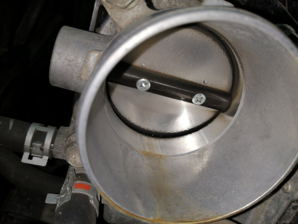 Чистка дроссельной заслонки у оф.диллера — DRIVE2