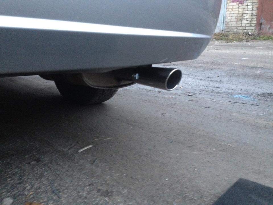 Насадка на глушитель и ещё пару ништяков — Nissan Almera II (N16), 1,5 ...