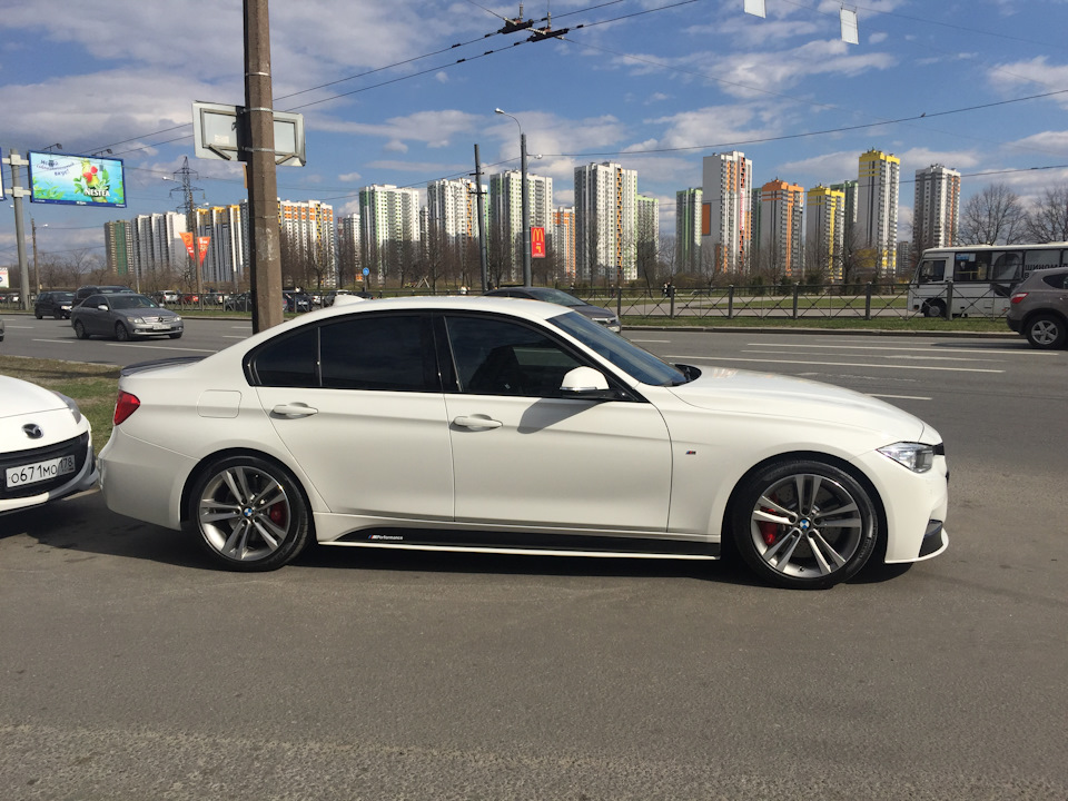 Какой вылет диска bmw f30