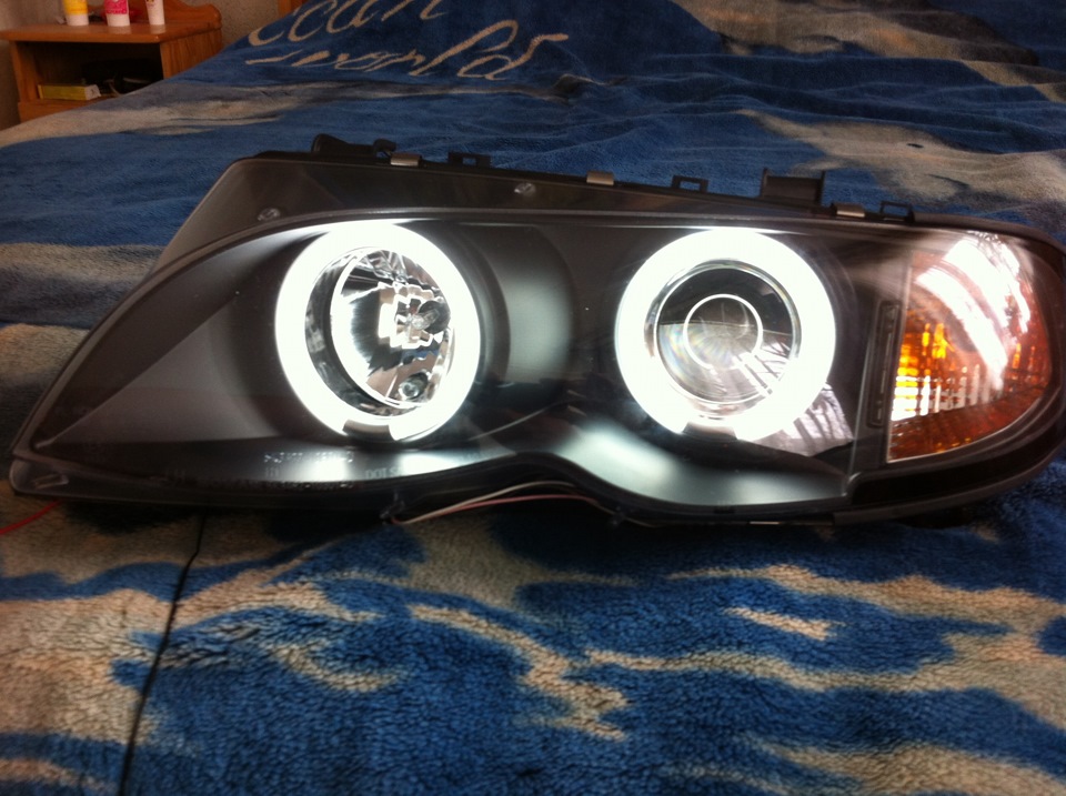 Купить Фары Bmw E46