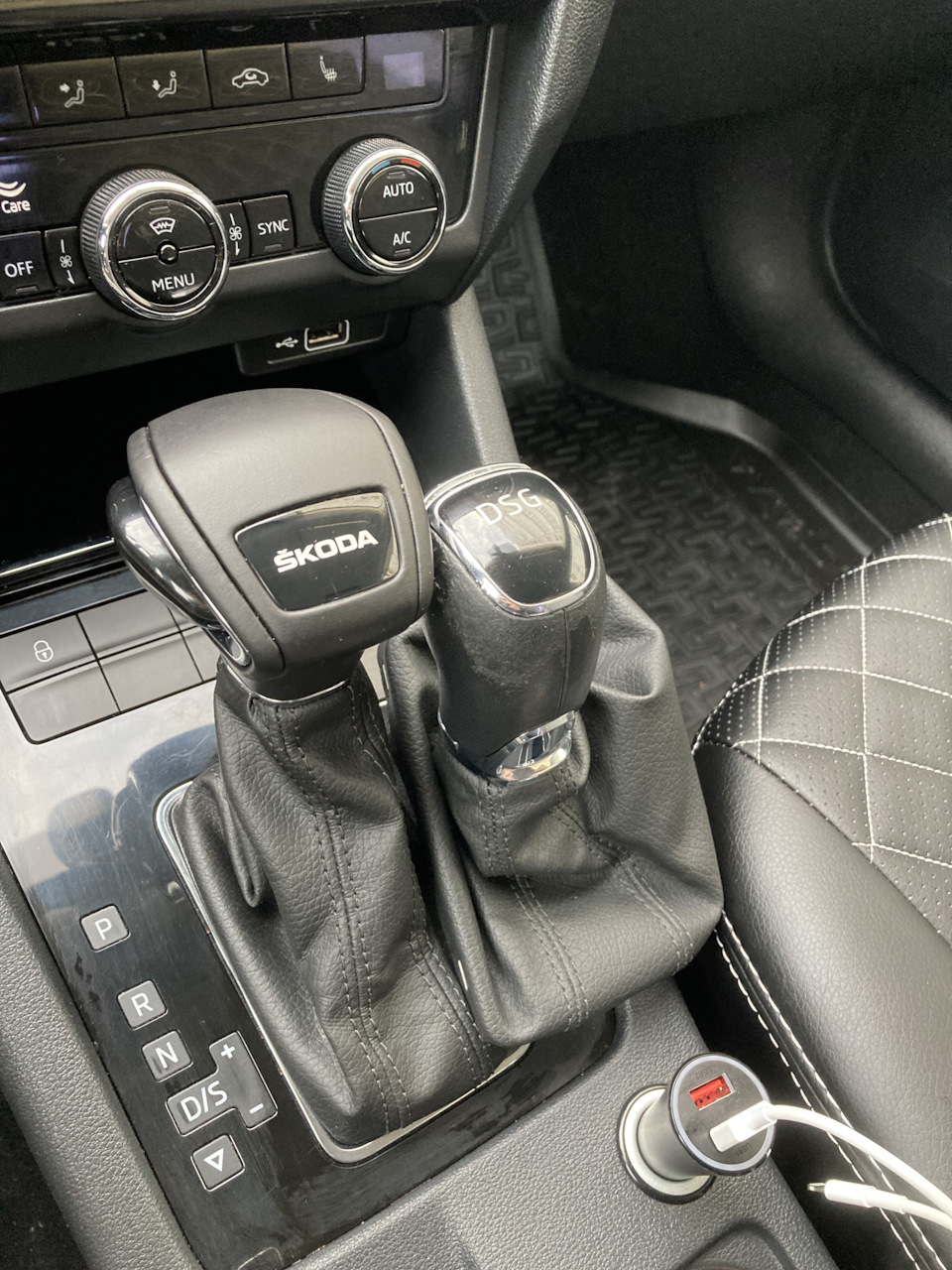 Замена штатного селектора АКПП на селектор от Karoq — Skoda Octavia A7 ...