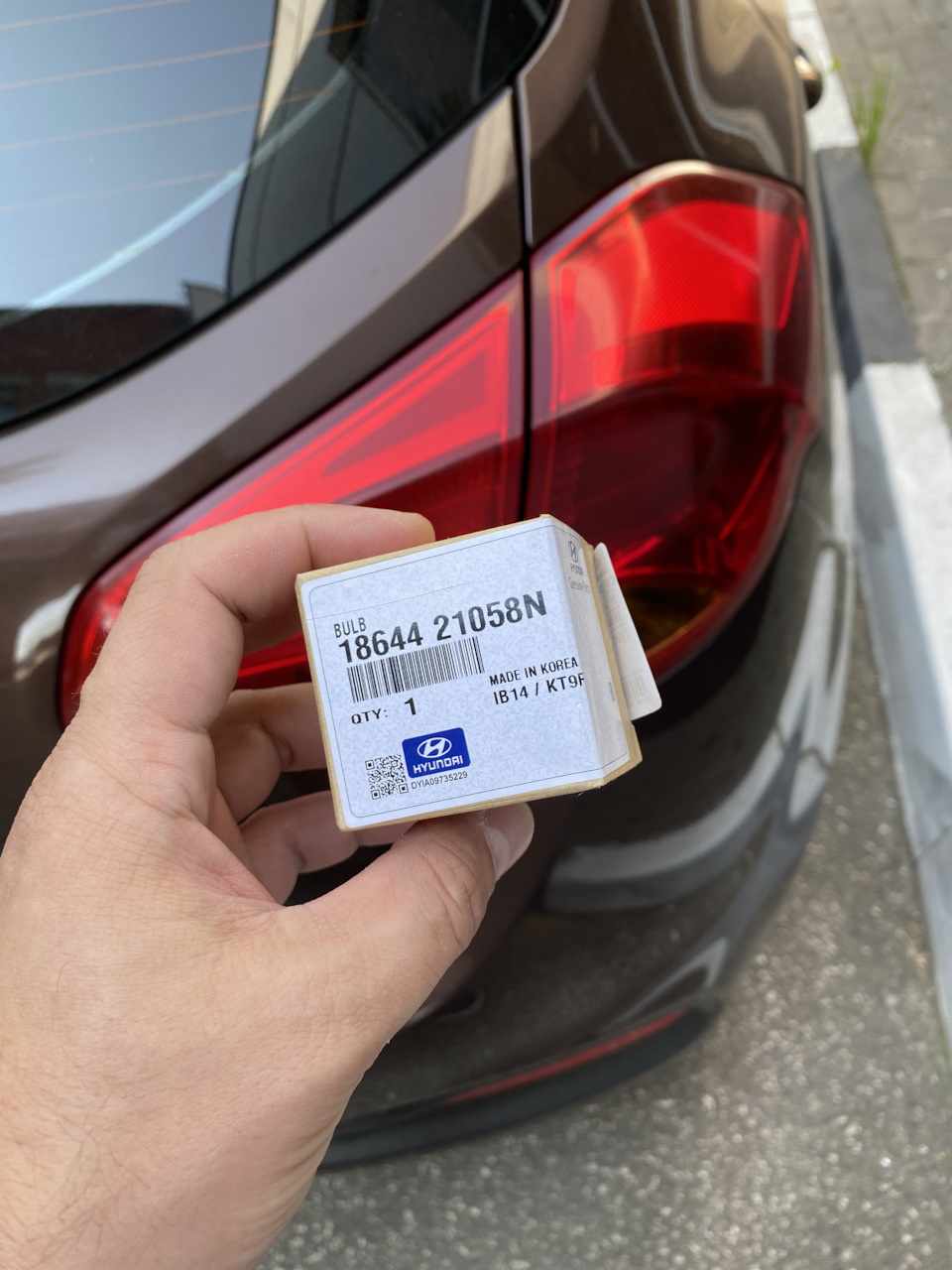 Замена лампочек стоп 🛑 сигнала — KIA Ceed (2G), 1,6 л, 2014 года ...