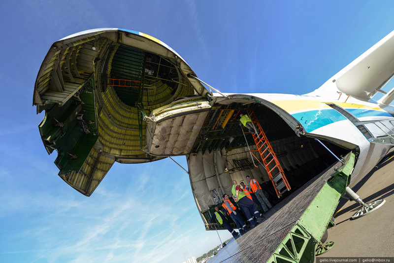 Photos: Antonov An-225 Mriya Aircraft Pictures Aviation, Cockpit, Aircraft pictu