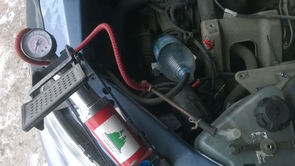 Замена радиатора отопителя без снятия торпеды. — Lada Калина седан, 1,6 ...