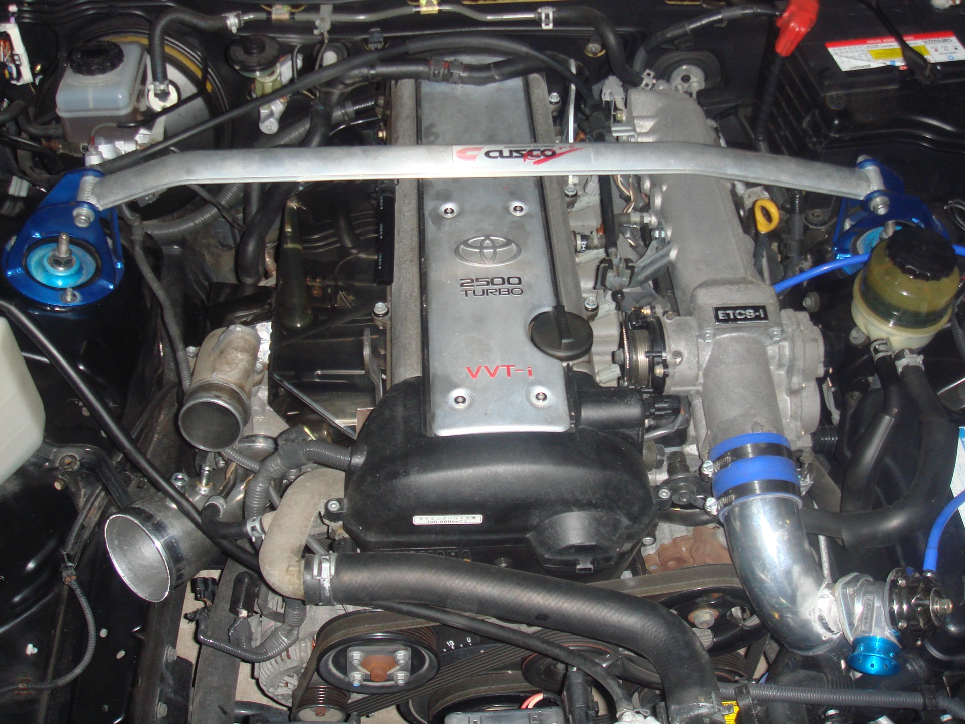 HKS Heat Sink amp Intake Installation - Toyota Mark II 25L 2001
