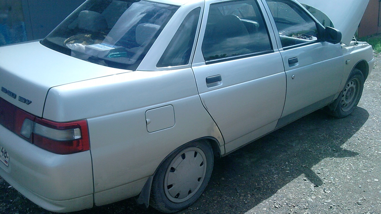 Ваз 2110 экспорт. Лада 2110 экспорт. 2110 Экспорт. Экспортная 2110 зад.