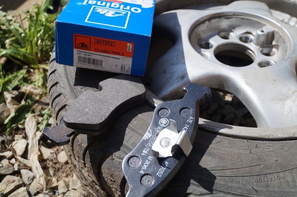 Закончил замену колодок — Opel Vectra B, 1,6 л, 1996 года | плановое ТО ...